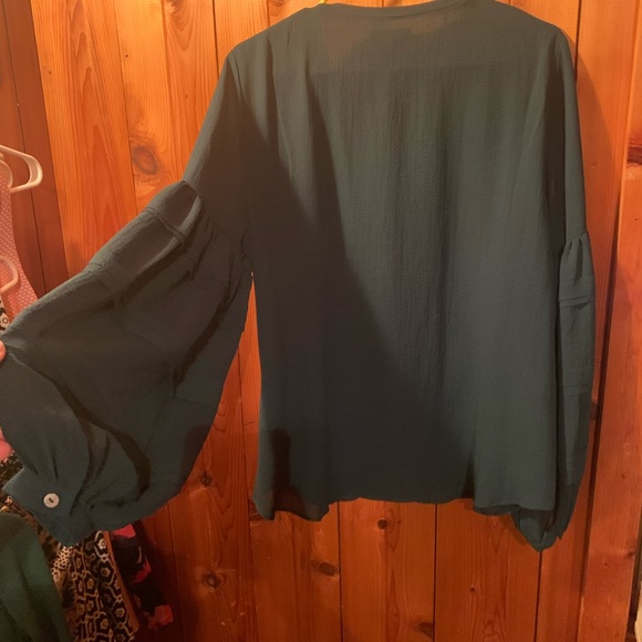 New - Picture 3 of 3